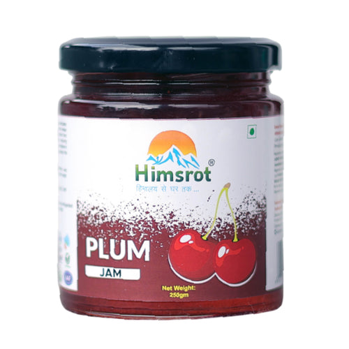 Himsrot plum jam with a white background